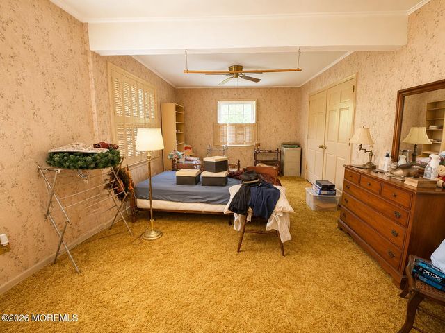 18 Holmes Terrace, Freehold, NJ 07728