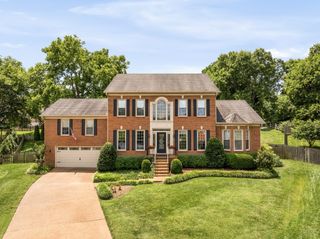 100 Claytie, S, Nashville, TN 37221