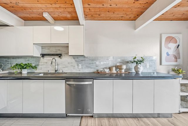 715 Quetta Avenue C, Sunnyvale, CA 94087