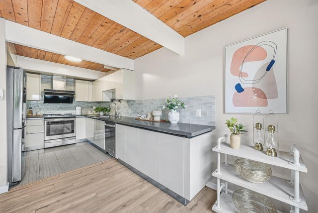 715 Quetta Avenue C, Sunnyvale, CA 94087