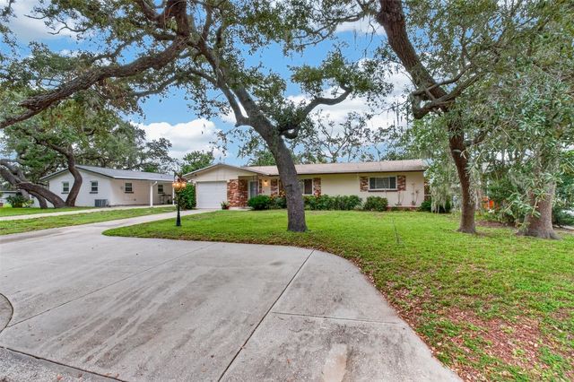 11373 67TH AVENUE, Seminole, FL 33772
