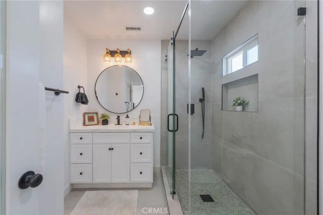 4224 Falcon, Long Beach, CA 90807