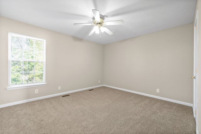 3838 Jockey Drive A, Clarksville, TN 37040