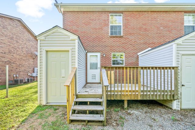 3838 Jockey Drive A, Clarksville, TN 37040