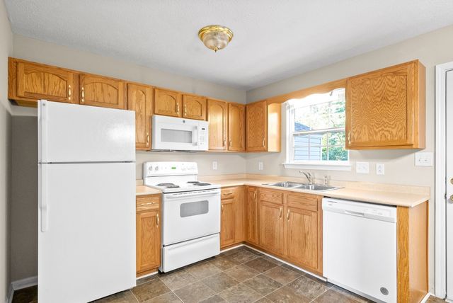 3838 Jockey Drive A, Clarksville, TN 37040