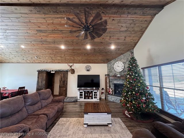 25087 Rock Jail Road, Bokoshe, OK 74930