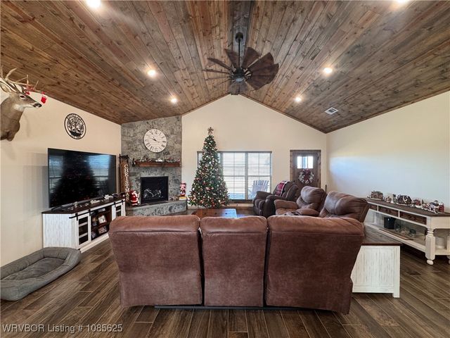 25087 Rock Jail Road, Bokoshe, OK 74930