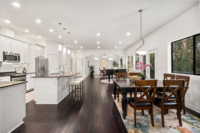 20709 NE 79th Street, Redmond, WA 98053