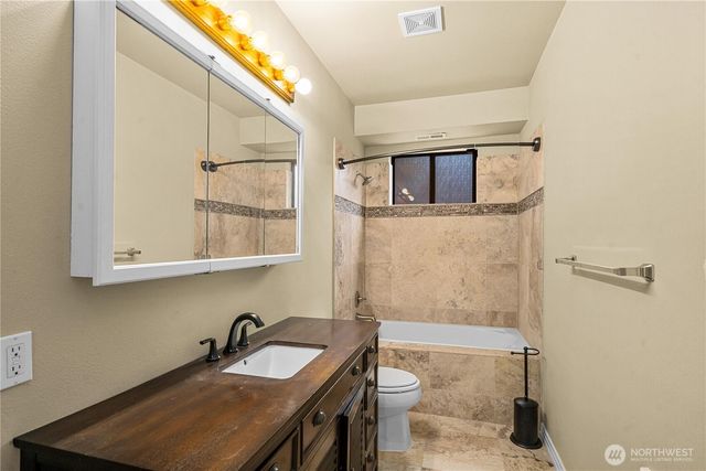 20709 NE 79th Street, Redmond, WA 98053