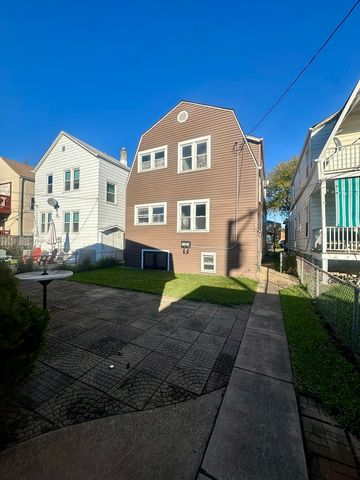 5620 N Major Avenue, Chicago, IL 60646