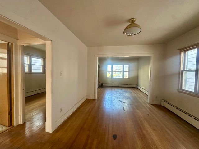 5620 N Major Avenue, Chicago, IL 60646