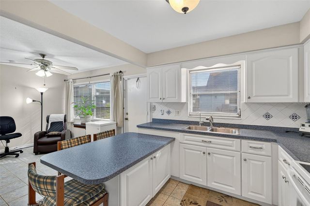 6830 LAFAYETTE N, Pinellas Park, FL 33781