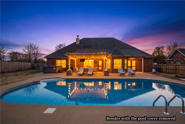 713 SW Brighton Drive, Bentonville, AR 72712