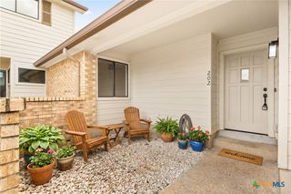 655 Loop 337 202, New Braunfels, TX 78130
