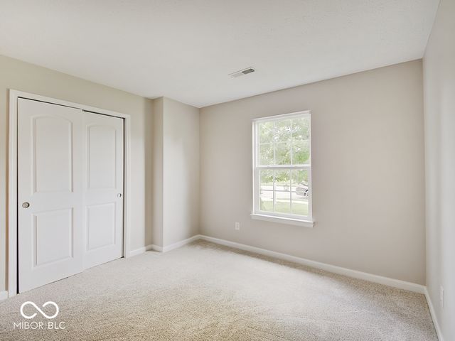 1404 Graybark Street, Sheridan, IN 46069