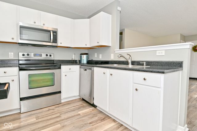 1735 Elijah Blue Drive, Greenwood, IN 46143