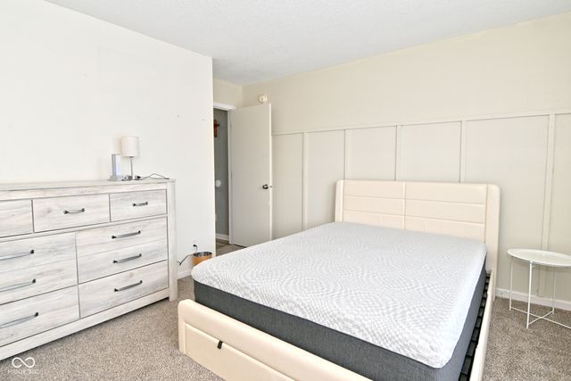 1735 Elijah Blue Drive, Greenwood, IN 46143