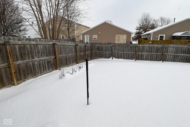 1735 Elijah Blue Drive, Greenwood, IN 46143