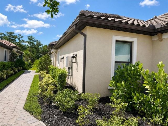 15514 Vittorio ST, Naples, FL 34114