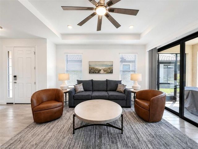 15514 Vittorio ST, Naples, FL 34114