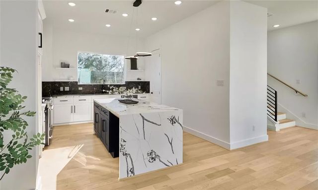 2724 Rosalie Street, Houston, TX 77004