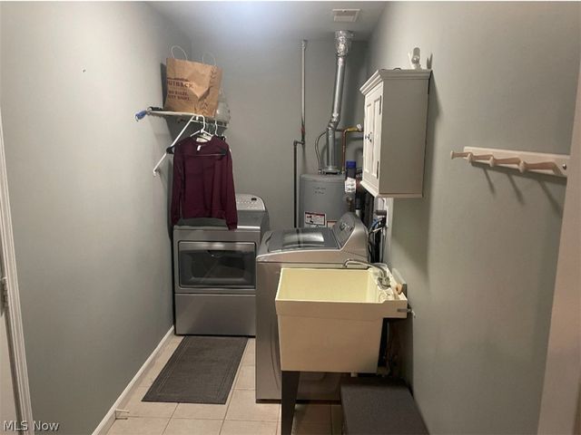 695 E Western Reserve Road 1704, Youngstown, OH 44514