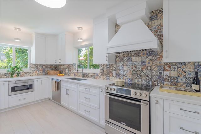 920 Alava Ave, Coral Gables, FL 33146