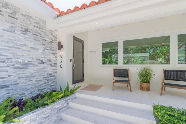 920 Alava Ave, Coral Gables, FL 33146