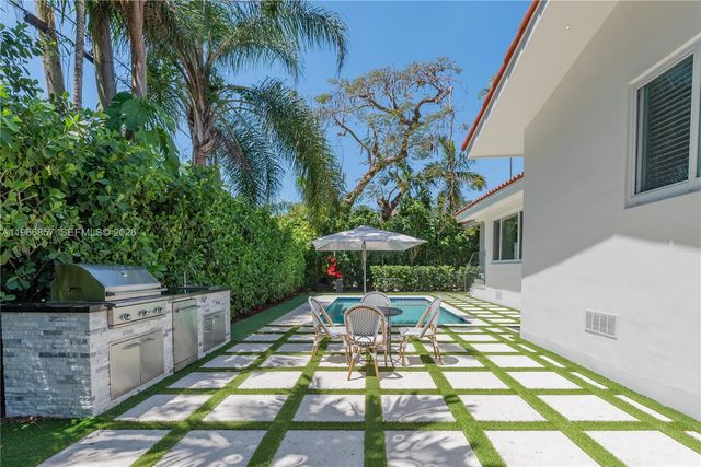 920 Alava Ave, Coral Gables, FL 33146