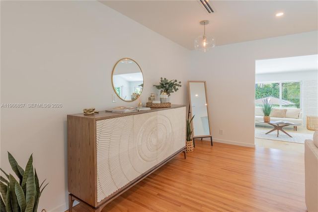 920 Alava Ave, Coral Gables, FL 33146