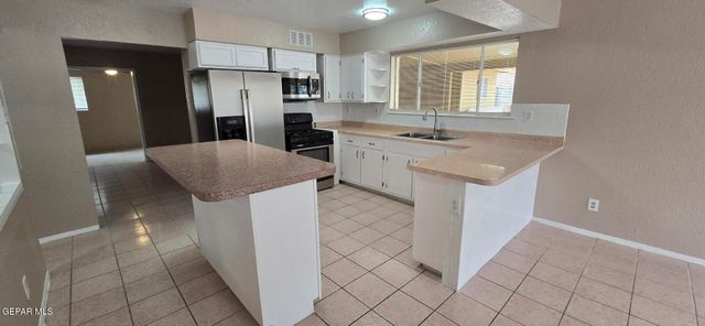 9332 HUDSON Way, El Paso, TX 79907