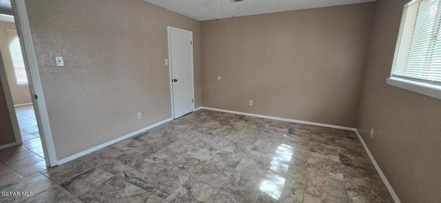 9332 HUDSON Way, El Paso, TX 79907