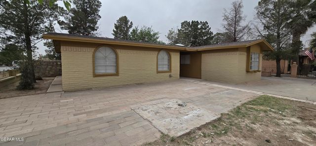 9332 HUDSON Way, El Paso, TX 79907