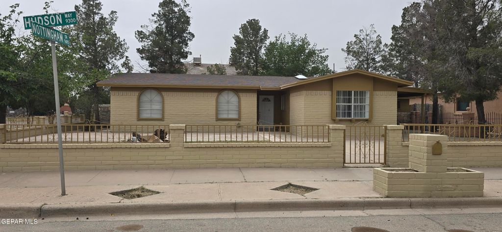 9332 HUDSON Way, El Paso, TX 79907