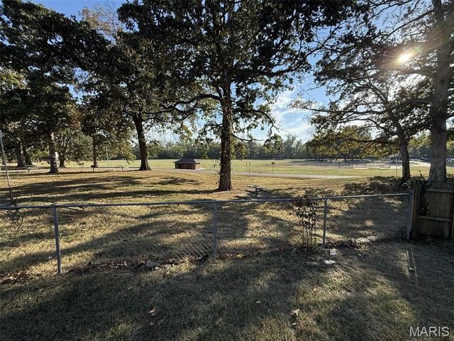 806 W Congress Street, Pacific, MO 63069