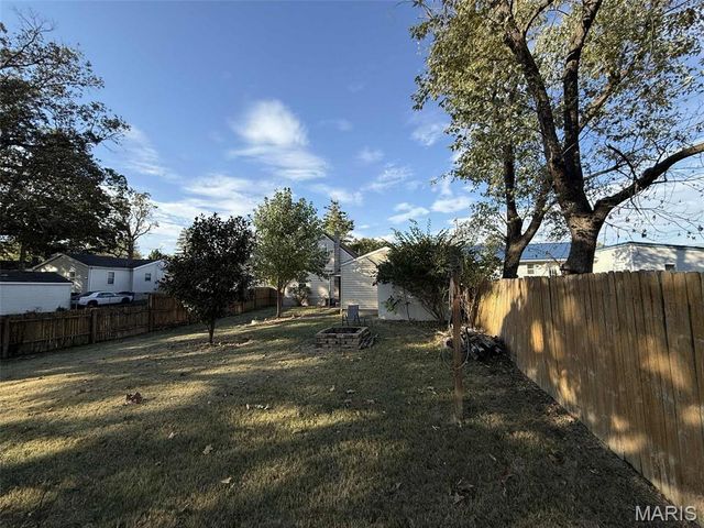 806 W Congress Street, Pacific, MO 63069