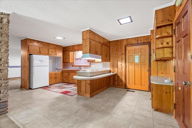 213 Ridgecrest Drive, Dalton, GA 30721