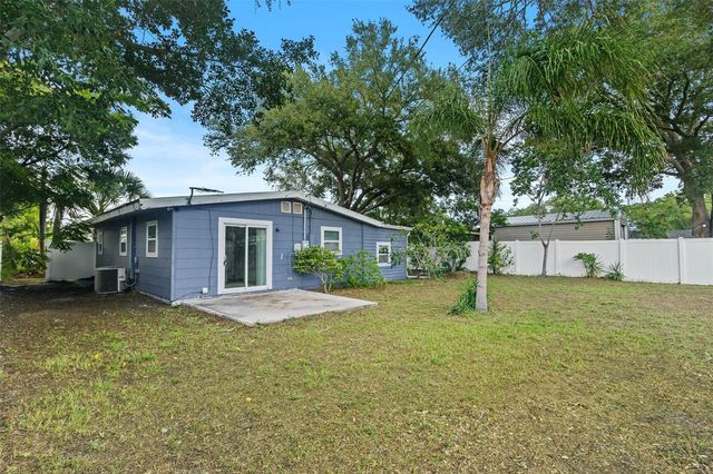 4402 W TRILBY AVENUE, Tampa, FL 33616