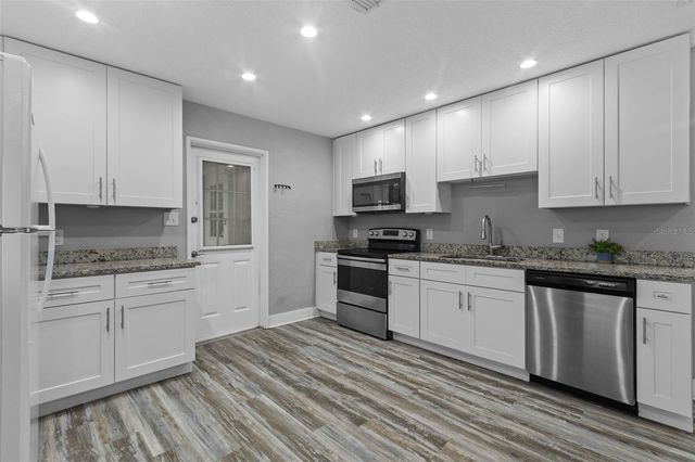 4402 W TRILBY AVENUE, Tampa, FL 33616