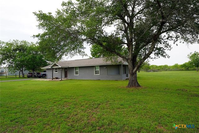 3363 Fm 713, Lockhart, TX 78644