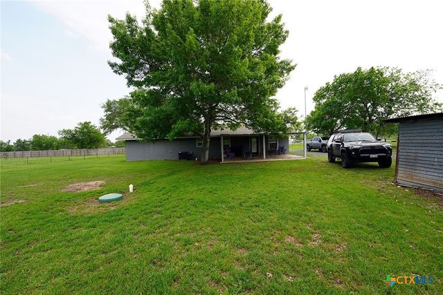 3363 Fm 713, Lockhart, TX 78644
