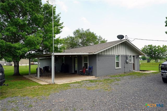 3363 Fm 713, Lockhart, TX 78644
