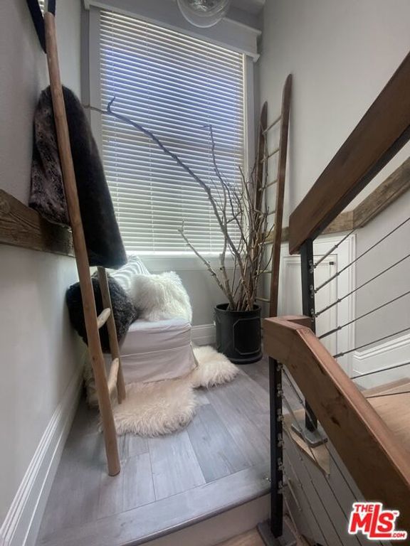 Image 24 of property listing at 26345 W Bravo Lane, Calabasas, CA 91302