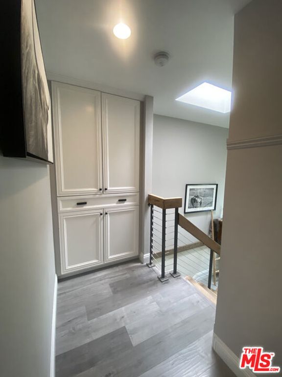 Image 26 of property listing at 26345 W Bravo Lane, Calabasas, CA 91302