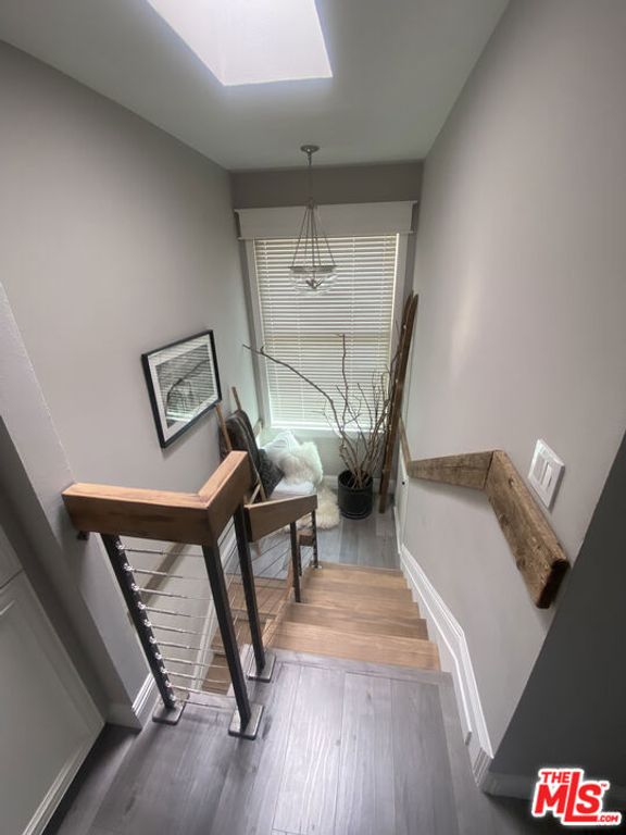 Image 37 of property listing at 26345 W Bravo Lane, Calabasas, CA 91302