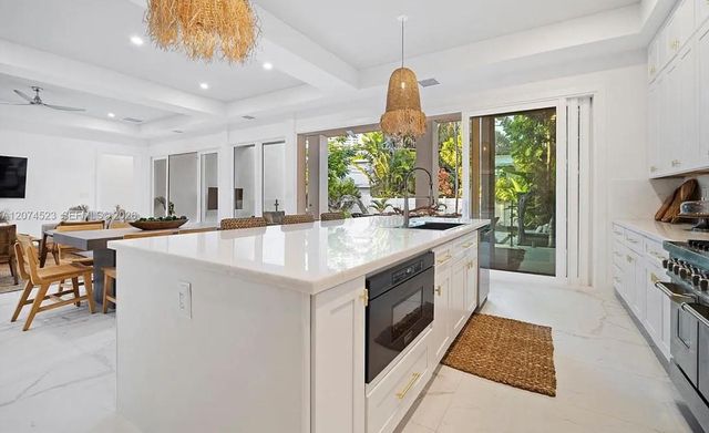 607 SE 6th Street, Fort Lauderdale, FL 33301
