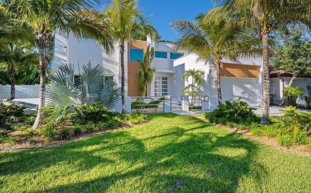607 SE 6th Street, Fort Lauderdale, FL 33301
