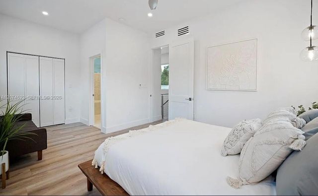 607 SE 6th Street, Fort Lauderdale, FL 33301