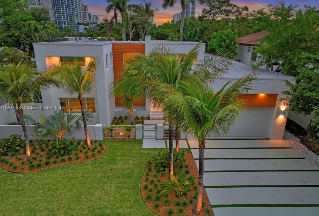 607 SE 6th Street, Fort Lauderdale, FL 33301