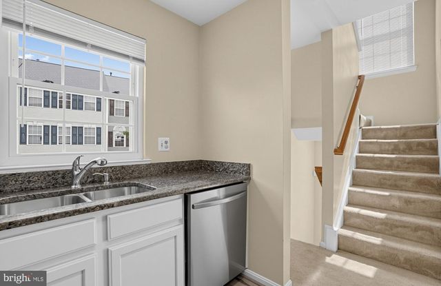 46051 MARBLE TER, Sterling, VA 20166